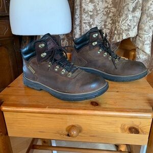 Sketchers Men's Leather Size 10 Brown Hiking Boots Waterproof Work‎ Comfortable